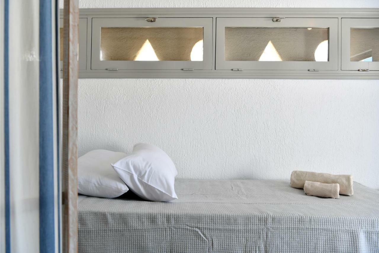 פארוס Santa Flora 3 Bedroom House A ParikiaaS Edge מראה חיצוני תמונה