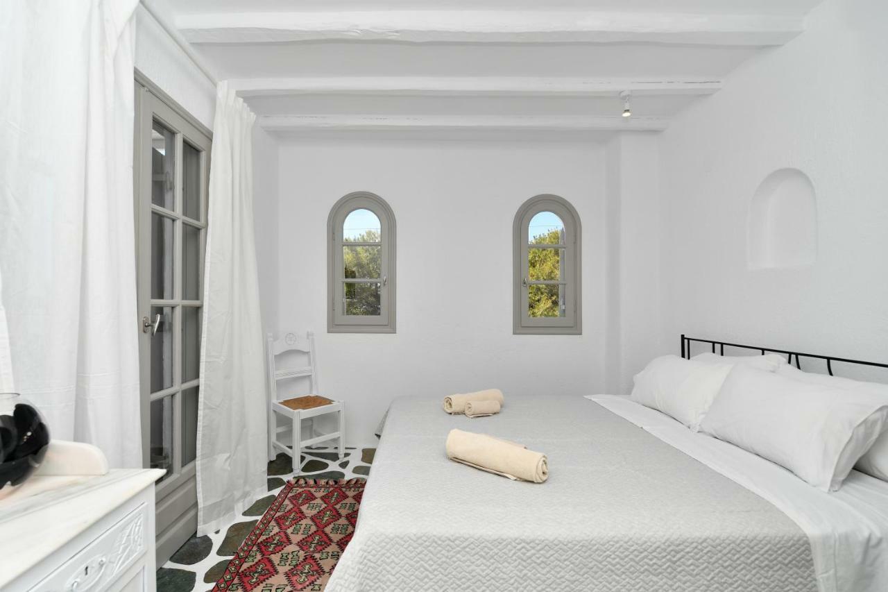 פארוס Santa Flora 3 Bedroom House A ParikiaaS Edge מראה חיצוני תמונה