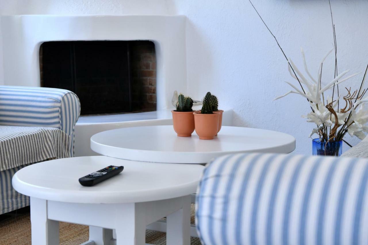 פארוס Santa Flora 3 Bedroom House A ParikiaaS Edge מראה חיצוני תמונה